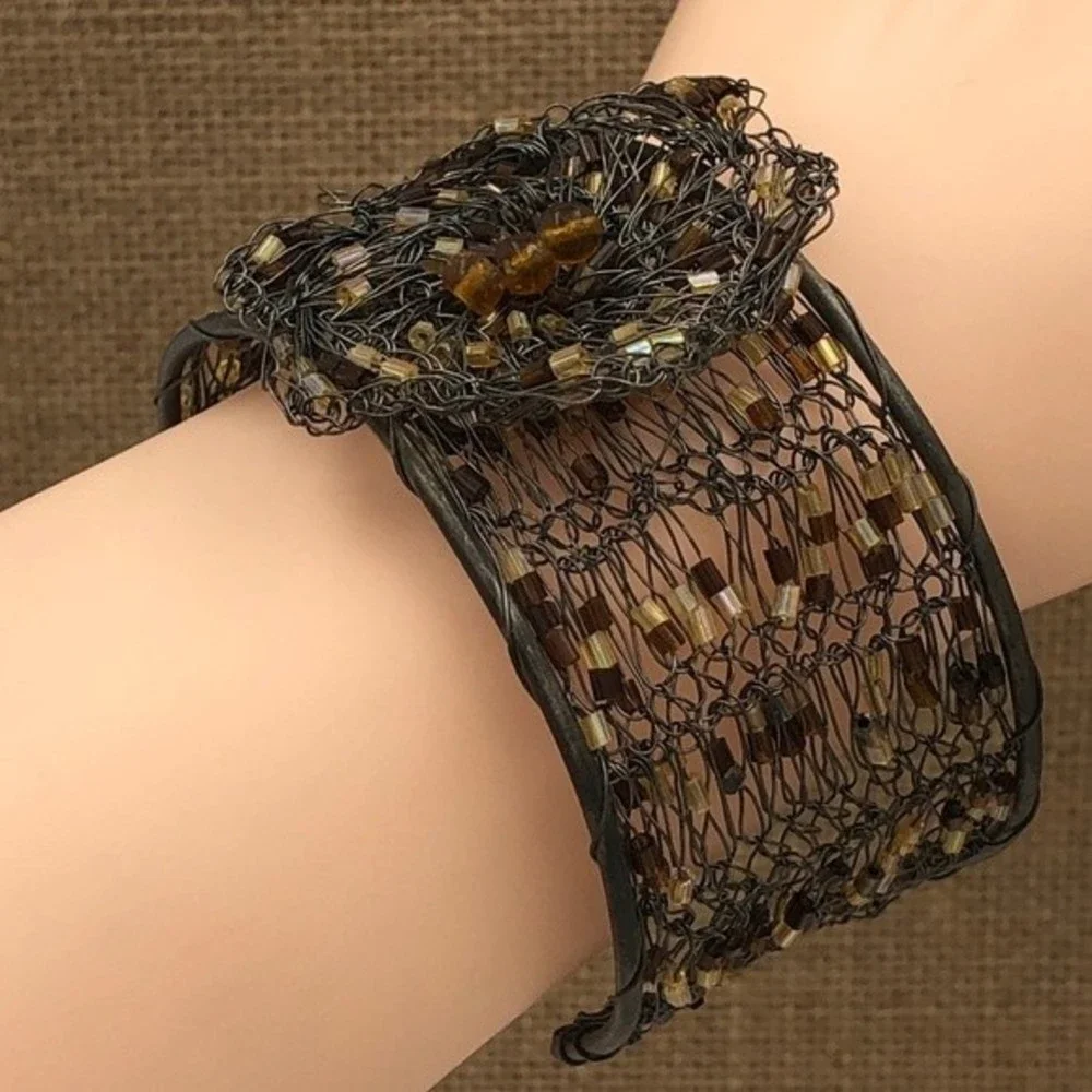 🌼 Gun Metal Wire Art Brown Bead Flower Statement Cuff Bracelet